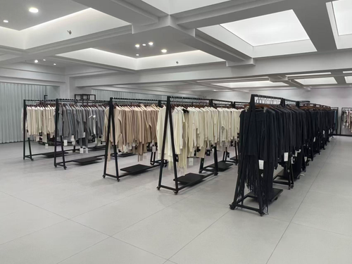 QIRUI FASHION SWEATER