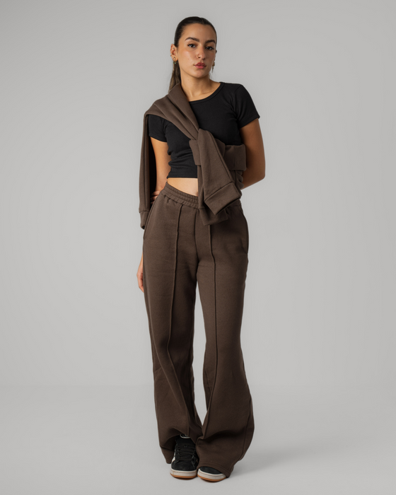 Wide leg pants