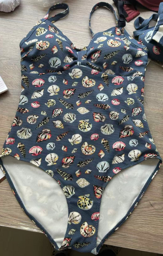 woman's swimwear