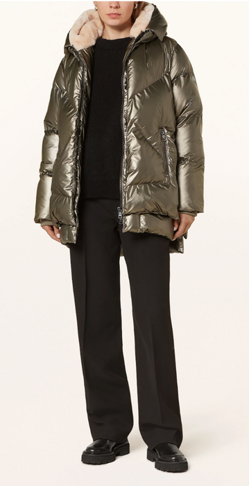 Quilted water repellant jacket