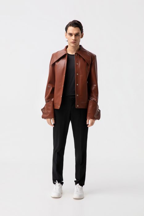 Jessie Q 2026: Brown Oversized Collar Leather Jacket