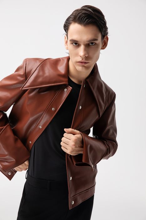 Jessie Q 2026: Brown Oversized Collar Leather Jacket