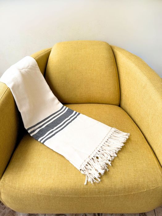 Handloom woven cotton shawls