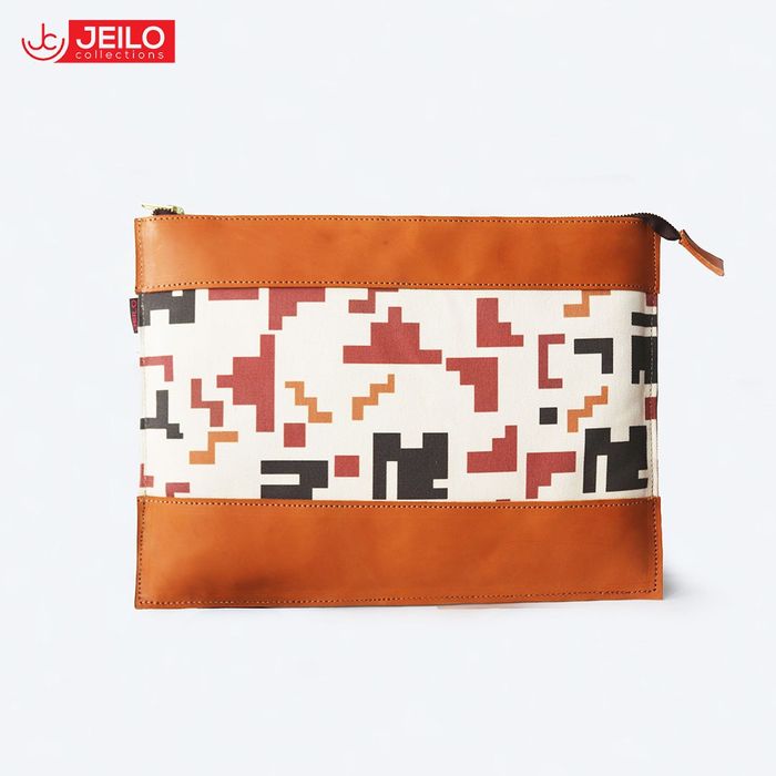KWETU Laptop Sleeve