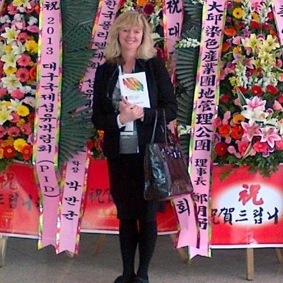 Jenny Holloway - Fashion Capital 