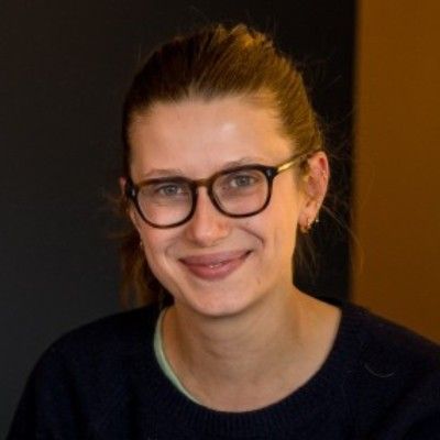 Saskia Borchardt-Hume - Thread Ahead 