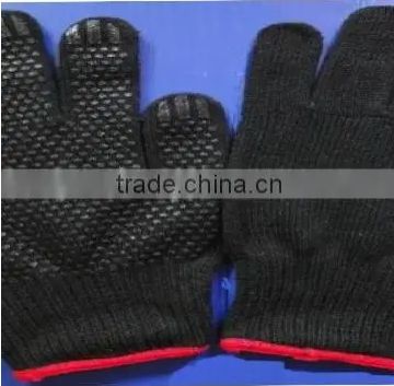 Cotton/Polyester knitted gloves with PVC dots on one side,Black color,10gauge