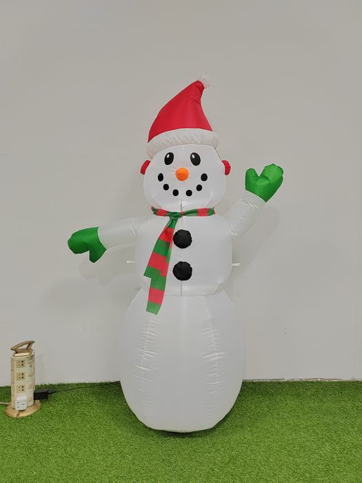 5ft tall snowman