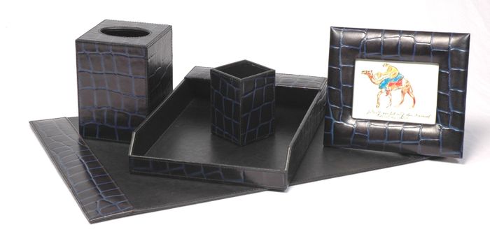 GENUINE LEATHER DESKTOP ITEMS