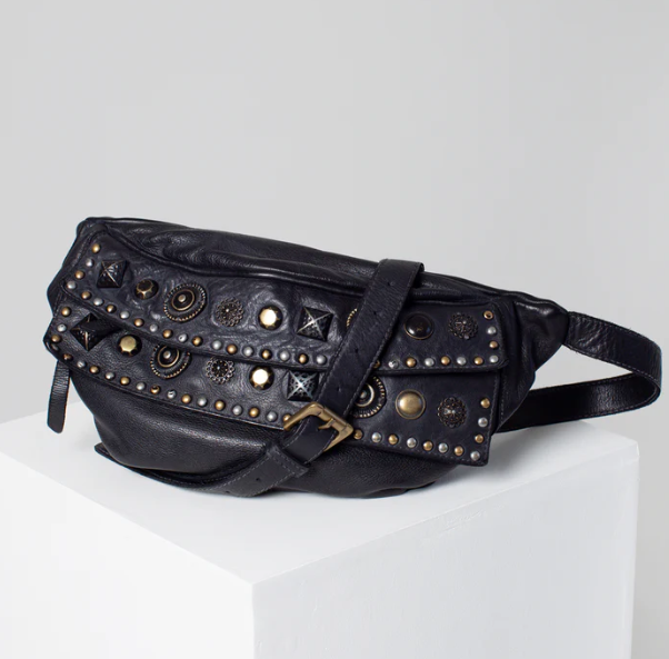 The Artisan Leather Fanny Pack