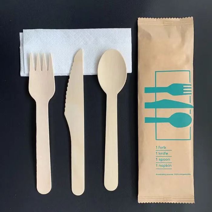 Wood cutlery