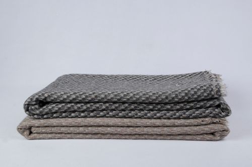 Fine woolen throw
