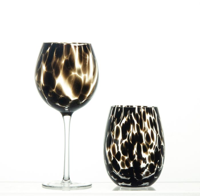 colored dots wine glass