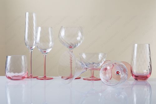 Drinkware_JZ glassware _ Laday range _swirl pattern & spray stem
