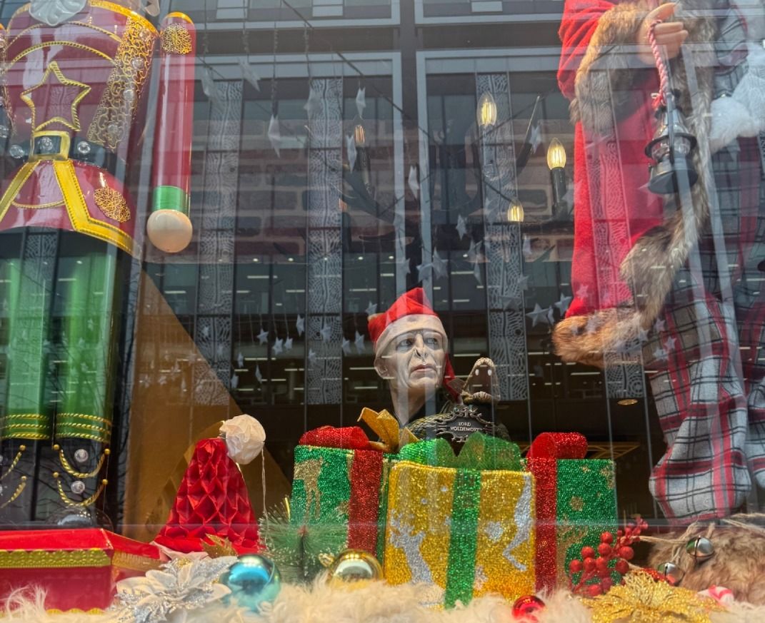 xmas window