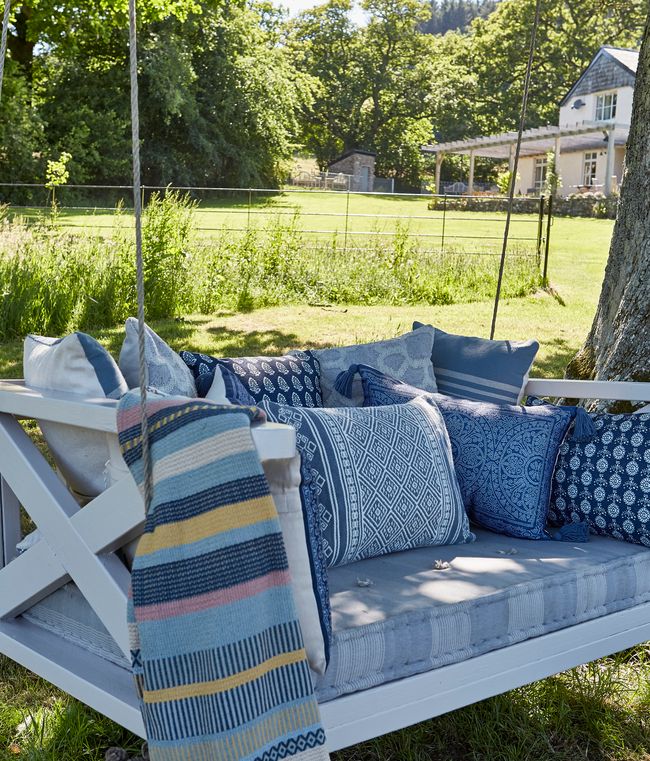 Outdoor Sustainable Styles for Spring