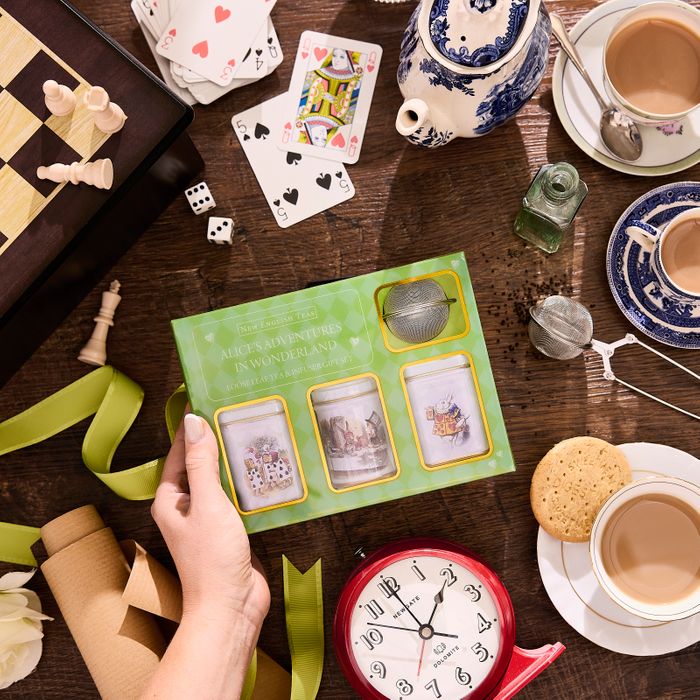 Alice in Wonderland Tea Gifts