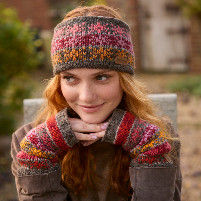 Women's 100% Wool Accessories