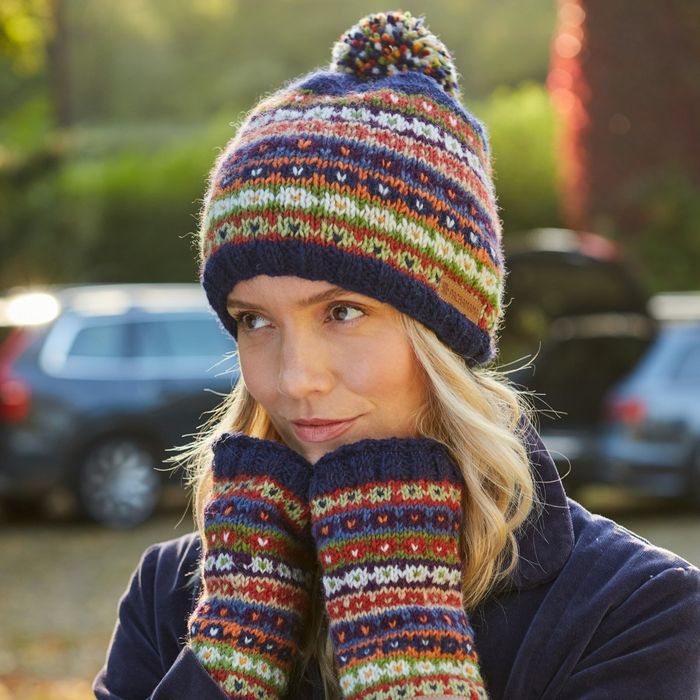 Women's 100% Wool Accessories