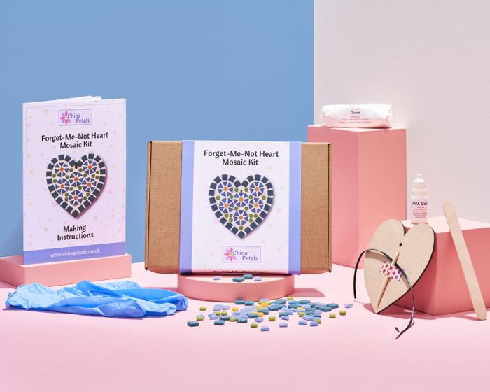 Forget-Me-Not Heart Mosaic Craft Kit