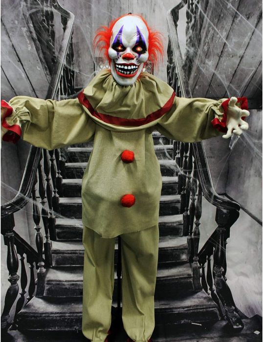 Standing Clown animatronics Spring Fair 2025