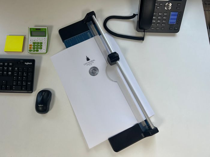 Trimmers & Guillotines