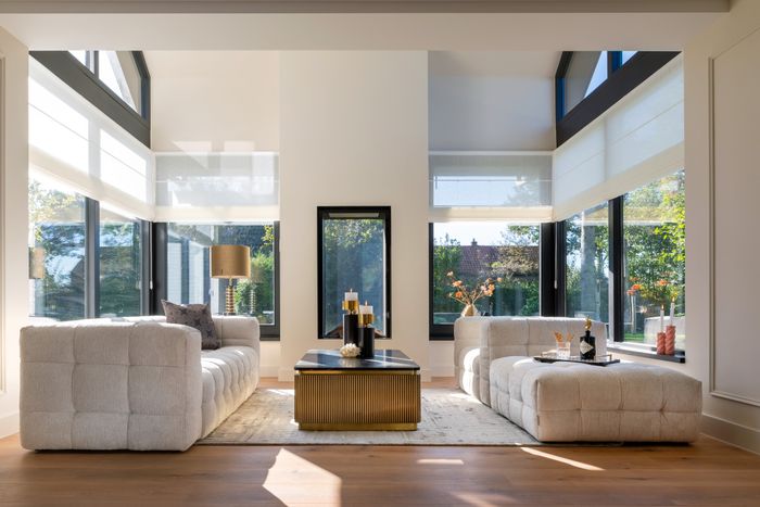Merrol sofa and easy chair