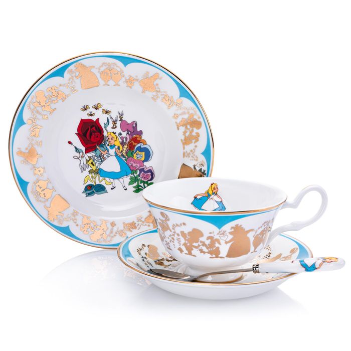 Alice tea cup and saucer - Alice in Wonderland