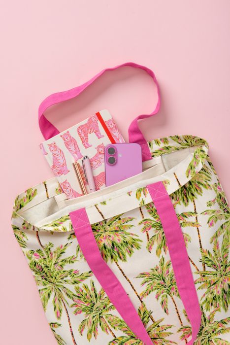 NEW Tote Bags from The Art File