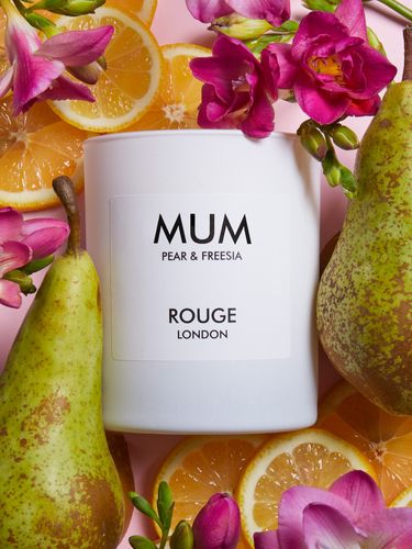 Mum - Pear & Freesia Scented Candle
