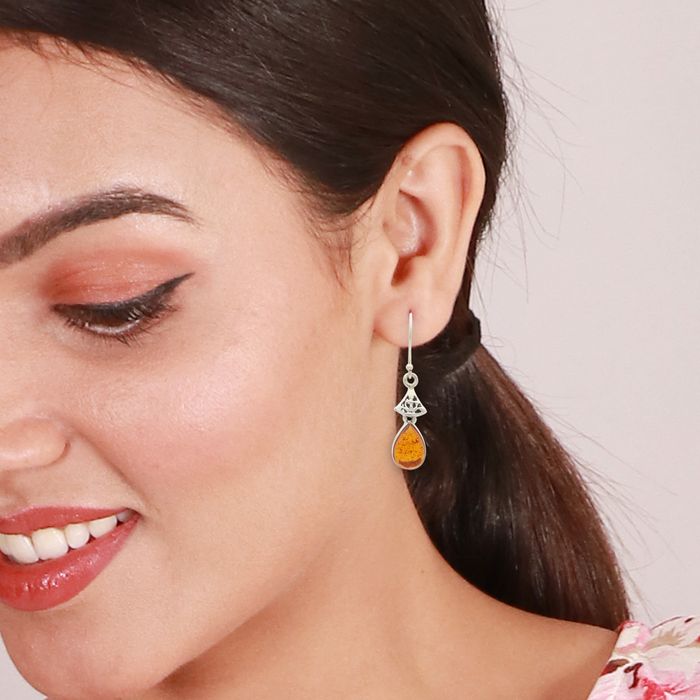 Natural Amber Dangle Earring in Sterling Silver