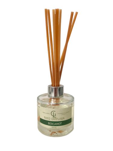 Reed Diffuser (Oil based = long lasting)