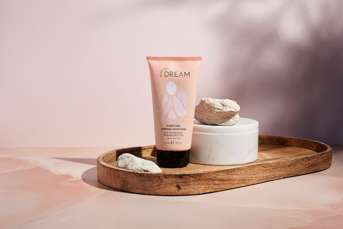 Purifying Mineral Mud Mask