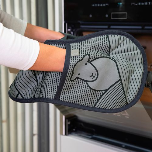 Line double oven glove
