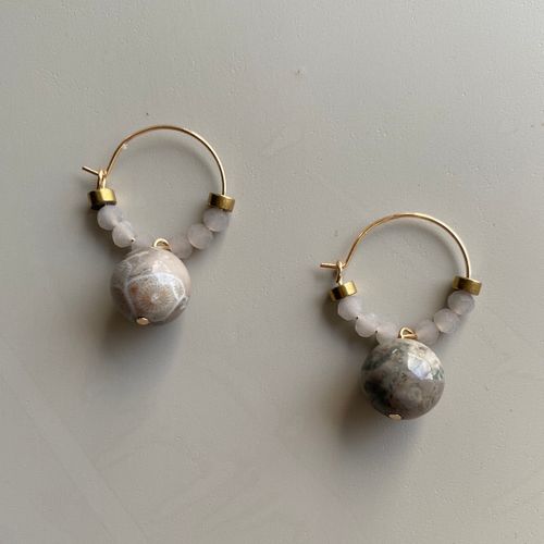 CSTE07 - Natural Fossil Coral & frosted glass Crystal Hoops - Grey, Tan