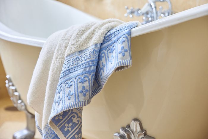 Piazza Bath Towels