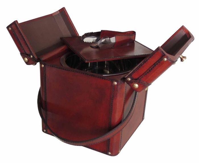 INTERIOR DECORATIONS LEATHER