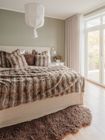 Nice and cozy throws and cushions