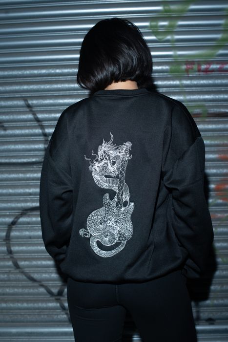 Unisex Guitar Dragon Embroidered Sweatshirt