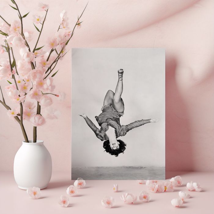 Alternative Image retro black and white cards