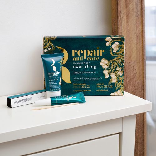 Repair and Care Manicure Gift Set