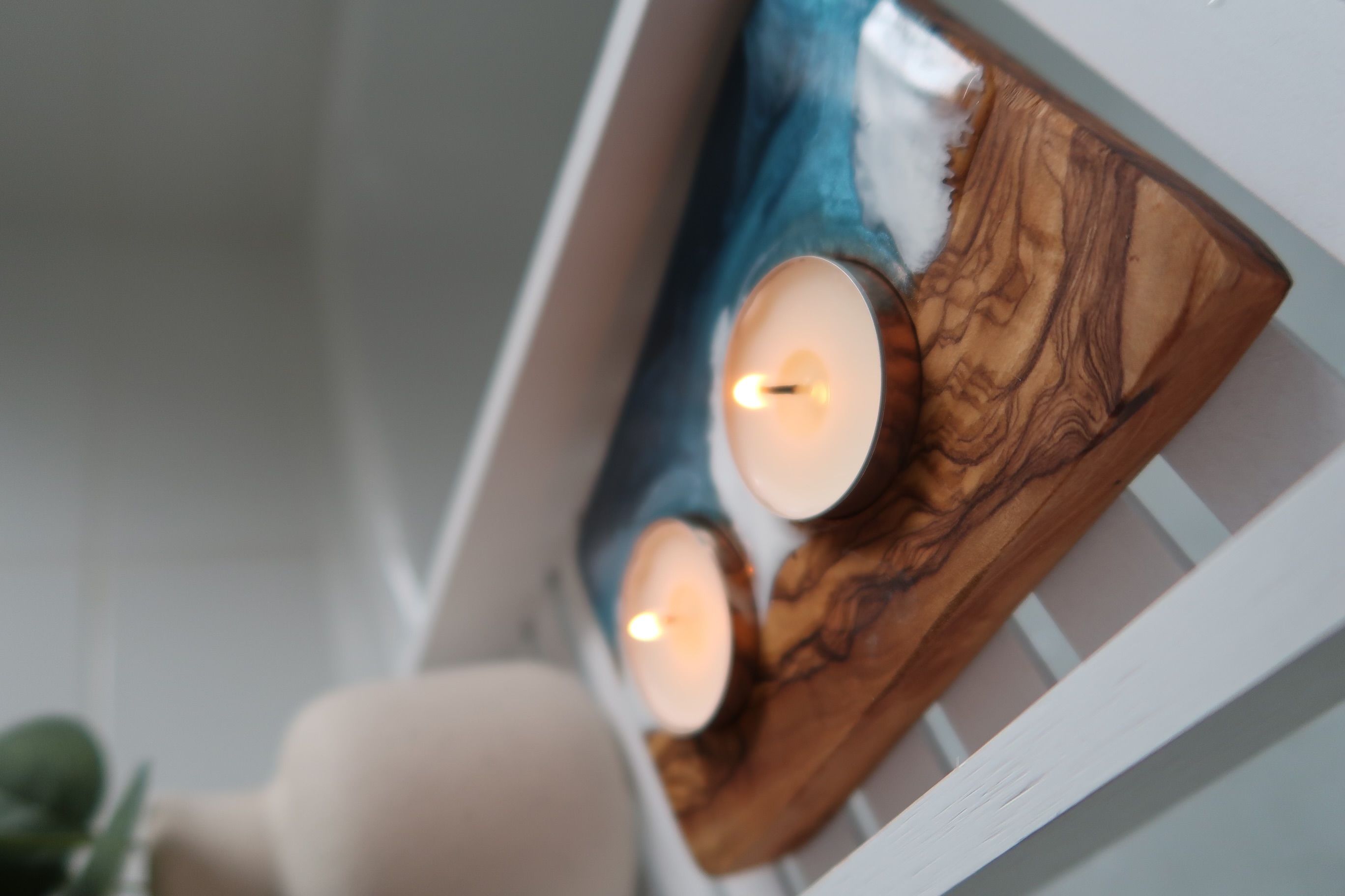 2 hole olive wood and resin tea light holder