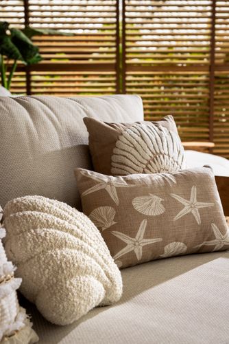 Dutch Decor