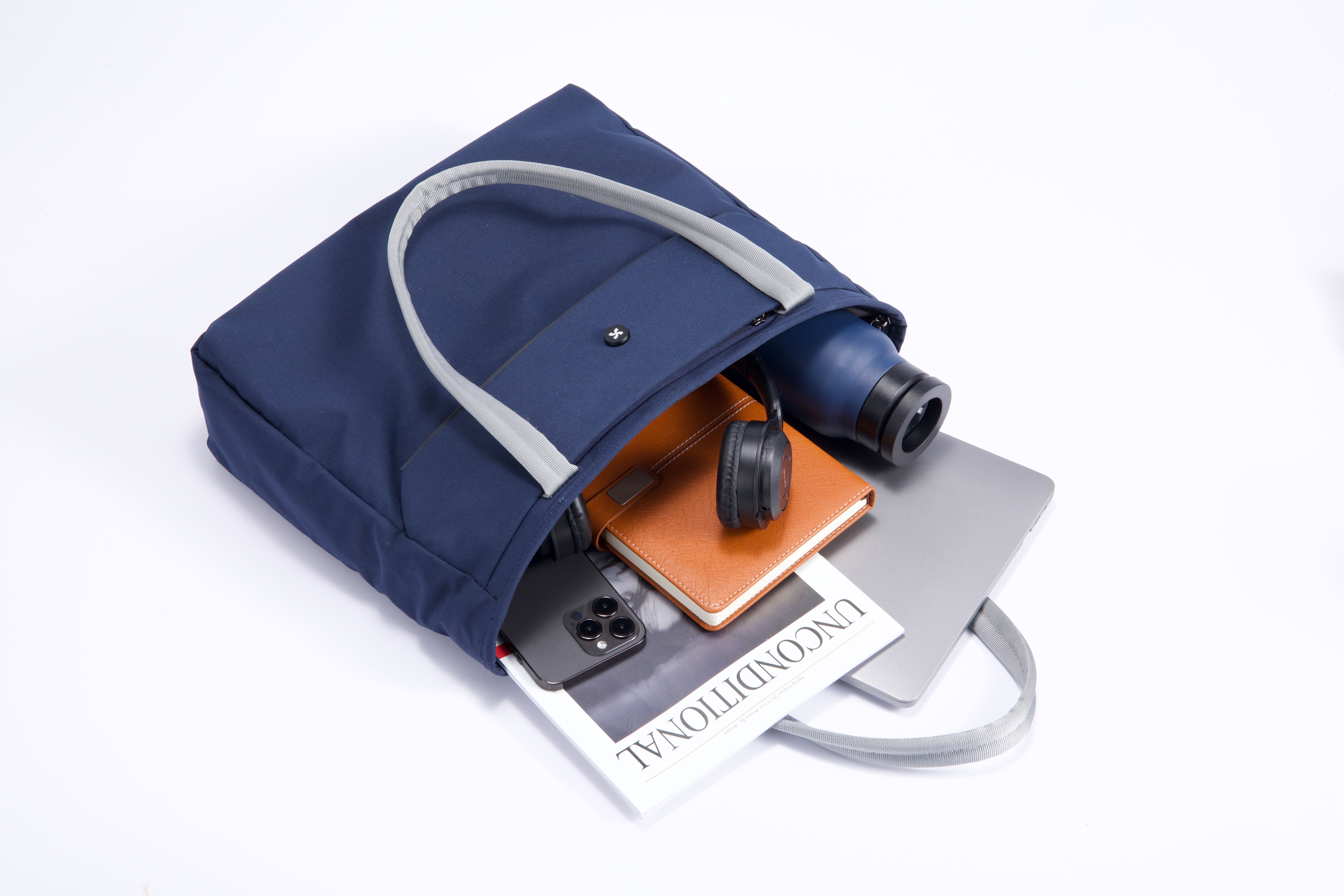 Voyager Tote Spring Fair 2025