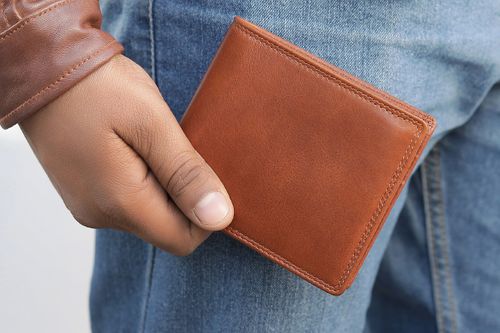 Bifold Leather Wallet - Leon