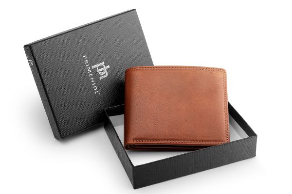 Bifold Leather Wallet - Leon