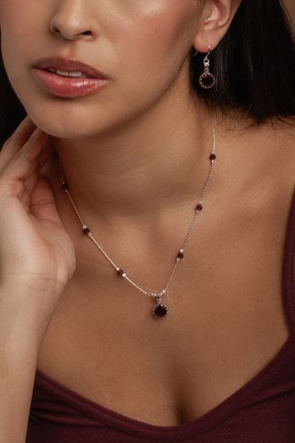 925 sterling silver jewellery with red Garnet