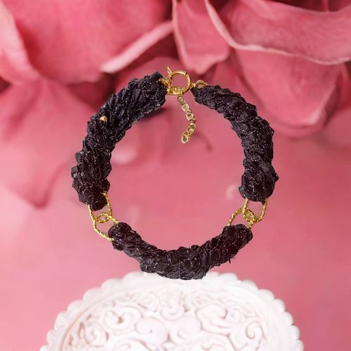 CHLOE CRYSTAL BLACK FABRIC NECKLACE - INSPIRED BY VICTORIAN NOIR TREND