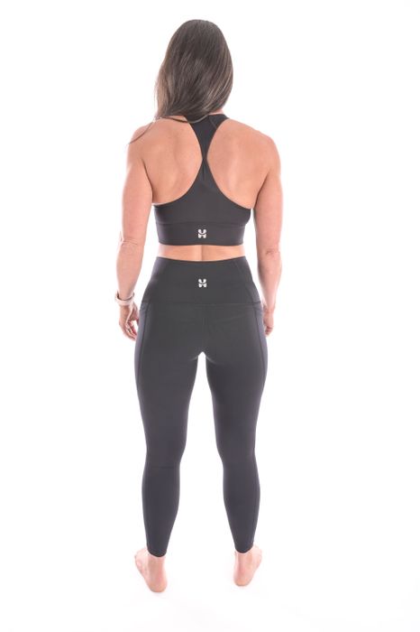 Sports bra twist back