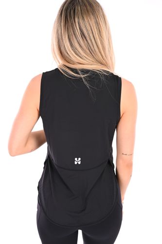 Boxy vests